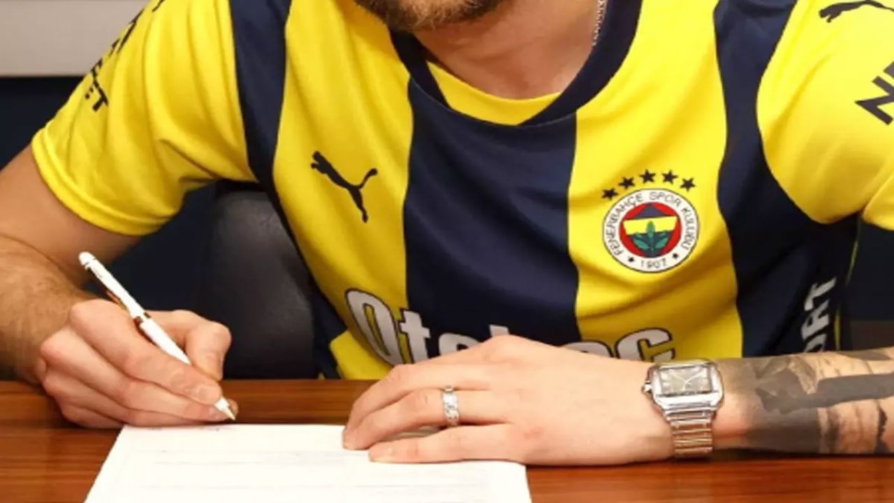 “Fenerbahçe’ye Geliyorum” Dedi, Evsiz Kaldı! Otelde kalıyor