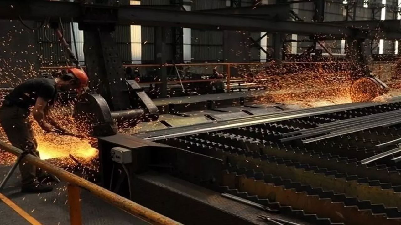 Dev Sanayi Şirketi İflas Etti: Yüzlerce Çalışan İşsiz Kaldı